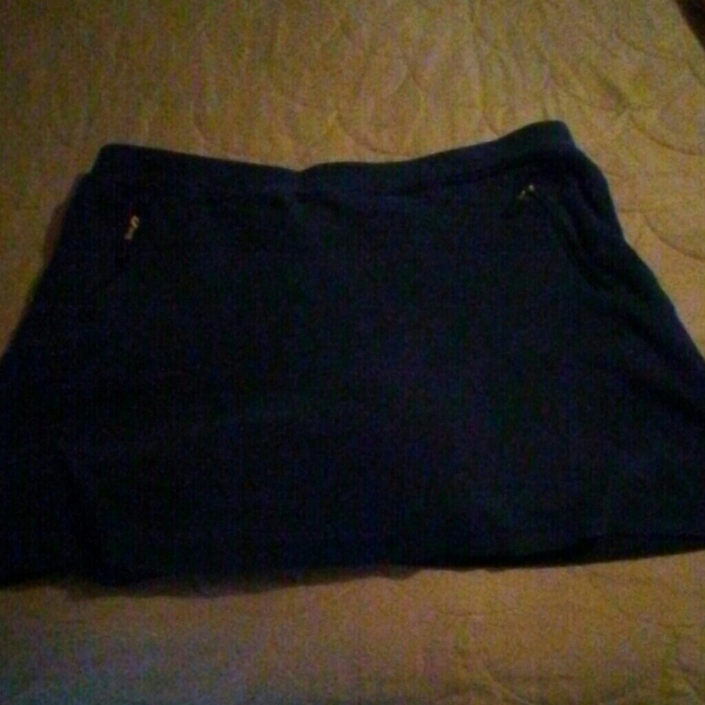 Skort
